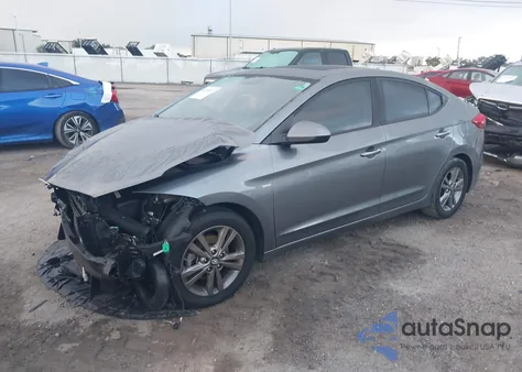2018 Hyundai Elantra Value Edition из США, поврежденный, VIN 5NPD84LF5JH368115
